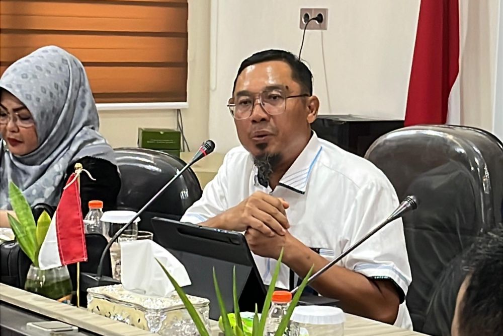 Kepala Perwakilan Ombudsman RI Provinsi Riau, Bambang Pratama (foto/int)