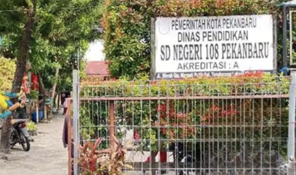 Siswa SDN 108 di Pekanbaru meninggal usai diduga dibully (foto/tribunpku)