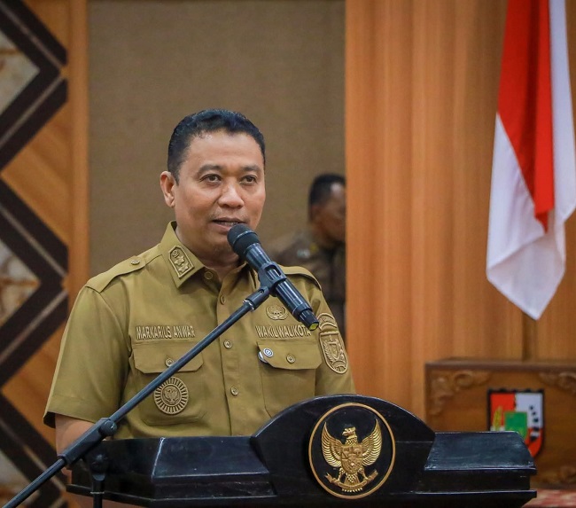 Wakil Walikota Pekanbaru, Markarius Anwar.