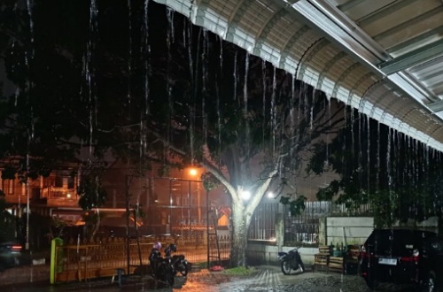 Hujan di Riau malam ini.(ilustrasi/int)