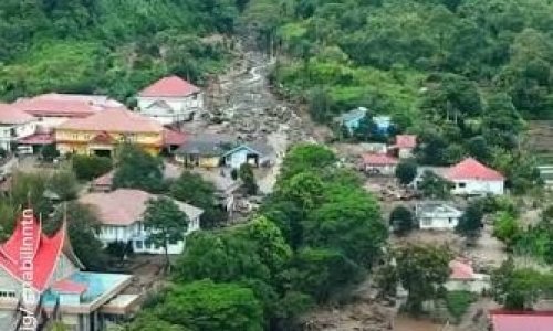 Galodo terjang kawasan Arosuka, Kecamatan Gunung Talang, Kabupaten Solok, Sumbar.(foto: int)