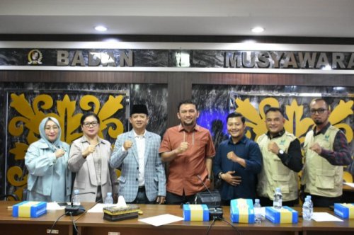 Audiensi GPTN Riau dan KNTA Riau dengan Komisi II DPRD Pekanbaru (foto/ist)