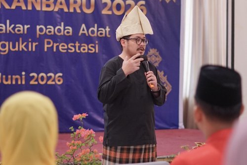  Ketua Umum Majelis Kerapatan Adat (MKA) Lembaga Adat Melayu Riau (LAMR) Kota Pekanbaru, Datuk Seri Rizky Bagus Oka (foto/Mimi)