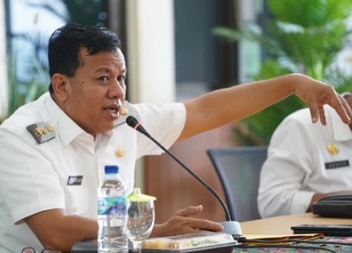 Heboh Bupati Suhardiman Amby dikabarkan terjaring operasi KPK di Kuansing (foto/int)
