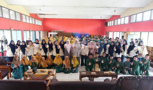 Persatuan Wanita Patra Pertamina Patra Niaga Kilang Dumai dan DPPA Dumai tanamkan budaya anti-bullying di SD IT Brilliant (foto/ist)