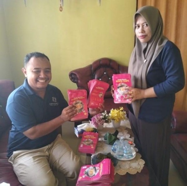 Sari Lembah Subur mendorong pemberdayaan masyarakat di wilayah operasionalnya secara berkelanjutan melalui program Astra Kreatif.