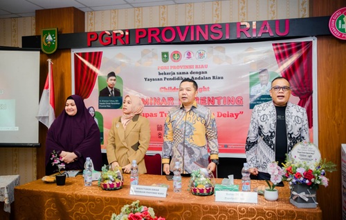 Seminar speech delay tekankan pentingnya deteksi dini pada anak di Gedung Guru PGRI, Jalan Sudirman, Pekanbaru (foto/riki)
