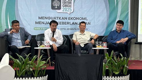 Para narasumber dari APHI, RAPP dan APP dalam kegiatan Editor
