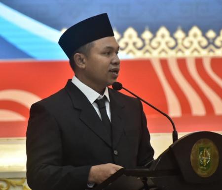 Gubernur Riau, Abdul Wahid,.