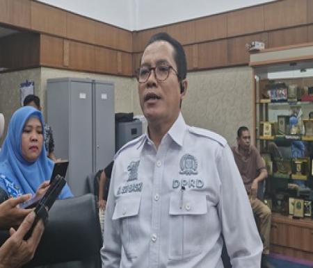 Ketua Komisi III DPRD Riau, Edi Basri soroti WFH Jumat (foto/Fitri)