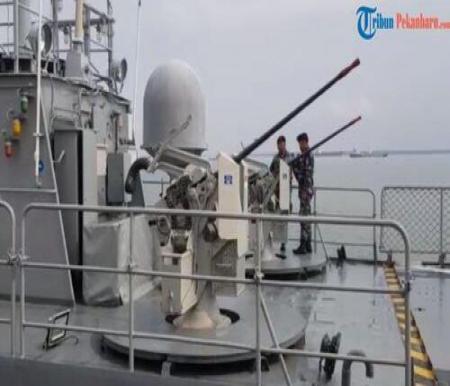 ‎Tim gabungan Pangkalan TNI AL Dumai, berhasil menggagalkan penyelundupan Narkotika jenis Sabu-sabu seberat 48,54 Kg. (Foto: Tribun Pekanbaru)