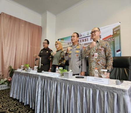 OJK berkomitmen memperkuat kewenangan penyidikan tindak pidana sektor jasa keuangan. (Foto: M Iqbal)