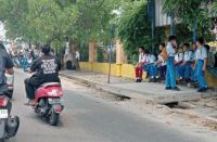 Kondisi kabut asap di Pekanbaru makin tebal (foto/Mimi)