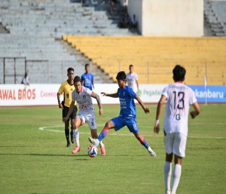 PSPS Pekanbaru bermain 10 orang, Sumsel United gagalkan kemenangan di menit akhir (foto/MCR)