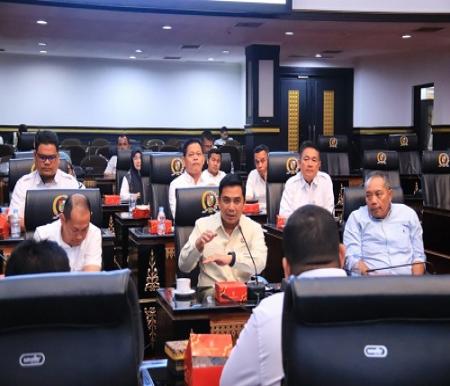 Pj Sekdako Pekanbaru, Zulhelmi Arifin.(foto: mimi/halloriau.com)