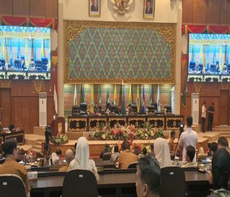 DPRD Riau dorong dua Perda baru terkait KIP dan pemberdayaan ketahanan keluarga (foto/Fitri)