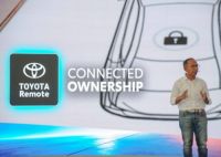 Direktur PT Toyota-Astra Motor (TAM) Bansar Maduma memberikan pemaparan perubahan dari New Toyota Kijang Innova Zenix pada acara Connected Toyota Space Media Gathering di Grand Atrium Mall Kota Kasablanka, Jakarta Selatan, Rabu (2I/10/2026). Foto Istimewa