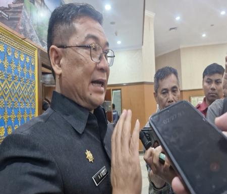 Sekdaprov Riau, Syahrial Abdi (foto/Fitri)