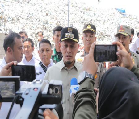 Wako Agung Nugroho menyiapkan reward untuk pelapor sampah ilegal (foto/int)