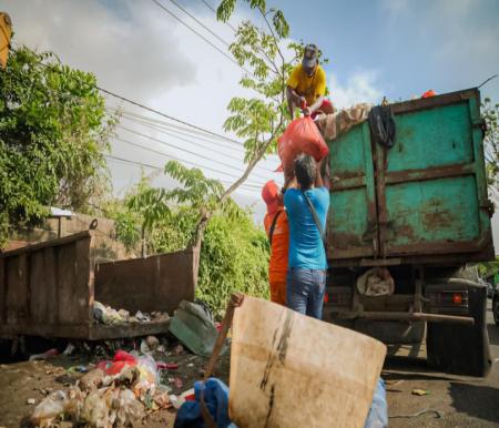 Anggota Komisi IV DPRD Kota Pekanbaru, Zulfan Hafiz soroti LPS dalam pengangkutan sampah (foto/dini)