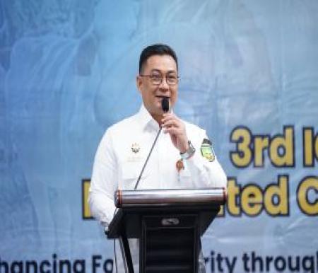 Sekretaris Daerah Provinsi Riau, Syahrial Abdi (foto/int)