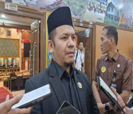 Wakil Ketua II DPRD Riau, Ahmad Tarmizi (foto/Fitri)
