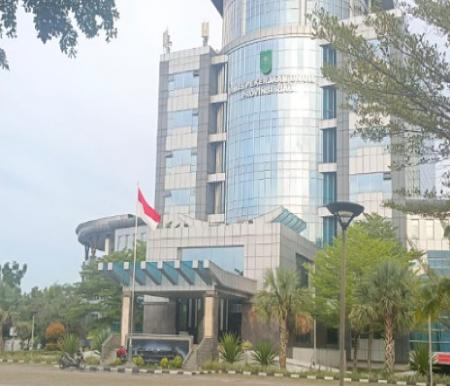 OTT KPK di Dinas PUPR Riau.(foto: angga/halloriau.com)