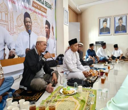 Suasana tahlilan hari ketujuh Zulmansyah Sekedang.