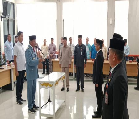 Bupati Suhardiman Amby lantik Zulkarnain sebagai Sekda Kuansing (foto/ultra)