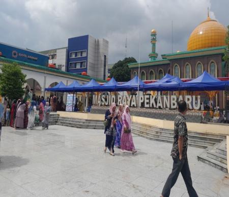 Tradisi Petang Megang digelar di Masjid Raya Pekanbaru (foto/ist)