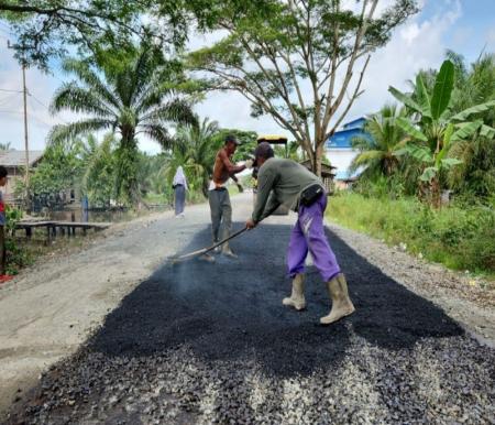 Gubernur Abdul Wahid tetap menunjukkan komitmen kuat dalam membangun Riau (foto/int)