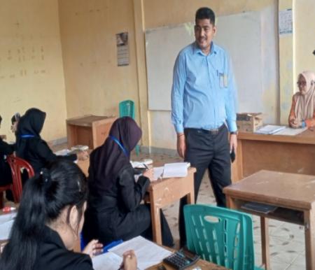 Kegiatan UKK SMK Al-Washliyah Sinaboi.(foto: afrizal/halloriau.com)