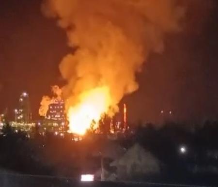 Kebakaran di Kilang Pertamina di Dumai.