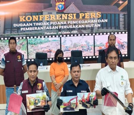 IRT di Riau ditangkap karena merambah Ha Kawasan Giam Siak Kecil (foto/MCR)
