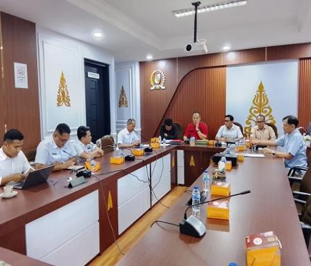 Hearing Komisi I DPRD Pekanbaru terkait pemilihan RT/RW.(foto: mimi/halloriau.com)