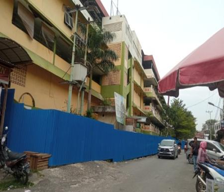 Revitalisasi Pasar Bawah Pekanbaru molor.(foto: int)