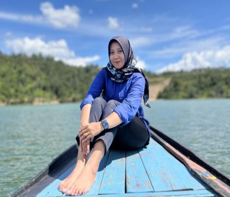 Sungai Gulamo di Kabupaten Kampar, Provinsi Riau menjadi salah satu wisata yang banyak diminati wisatawan. (Foto: Sri WAhyuni) 