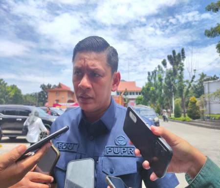 Plt Kepala Dinas PUPR Pekanbaru, Edward Riansyah (foto/Tata)