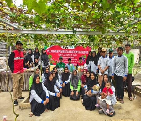 EMP Energi Riau dukung pengembangan bibit anggur melalui program UMKM Binaan (foto/Andy)
