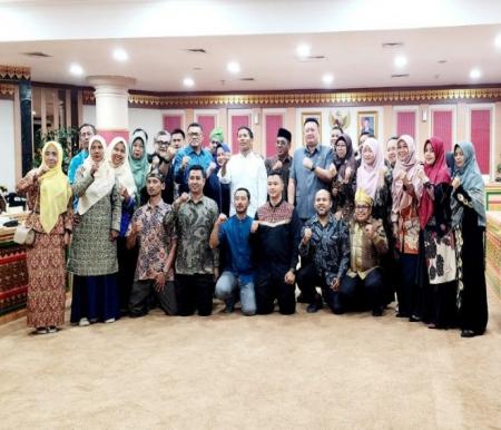 Guru PPPK 2021 dan 2023 rapat bersama Komisi V DPRD Riau (foto/ist)