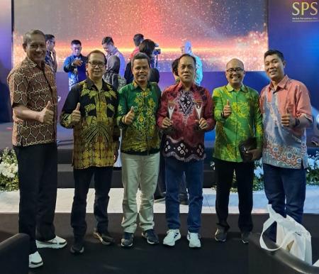 Jajaran pengurus SPS Riau.