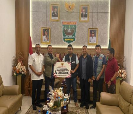 Setelah Sumut dan Aceh, Walikota Pekanbaru, Agung lanjutkan misi kemanusiaan ke Sumatera Barat (foto/dini)