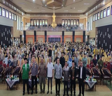 Mafirion, anggota Komisi XIII DPR RI laksanakan penguatan relawan Gerakan Kebajikan Pancasila di Inhil (foto/Ayendra)