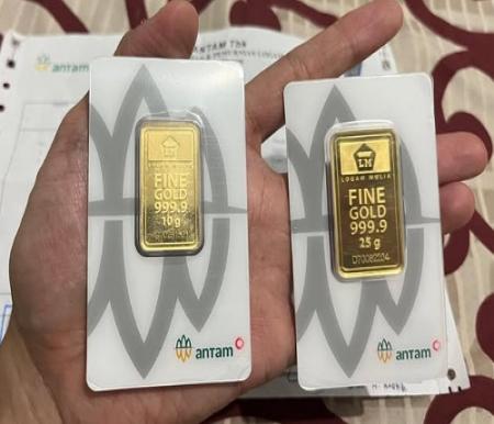 Harga emas Antam naik tajam hari ini.(ilustrasi/int)