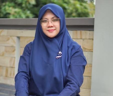 Afni Zulkifli.