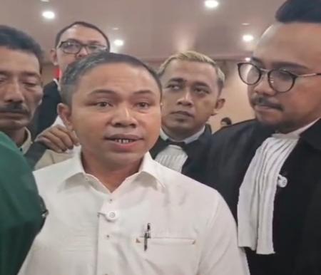 Abdul Wahid bongkar kejanggalan dakwaan di sidang perdana, sebut ada “Pembunuhan Karakter” dalam Kasus PUPR Riau (foto/Angga)