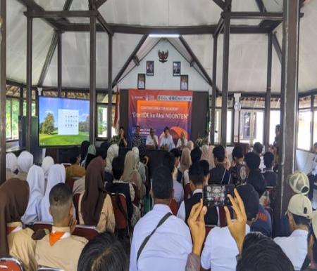 XLSMART menggelar serangkaian kegiatan edukatif dan inspiratif di sejumlah daerah. (Foto: Istimewa)