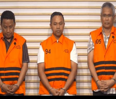 Gubernur Riau nonaktif, Abdul Wahid Cs segera jalani sidang perdana kasus dugaan korupsi besok.(foto: int)