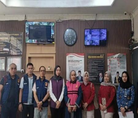 Pelimpahan berkas perkara kasus korupsi di bank BUMD Rp1,6 miliar segera disidangkan.(foto: tribunpekanbaru.com)