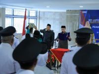 Walikota Pekanbaru Agung Nugroho melantik 63 pejabat Pemko Pekanbaru, terdiri dari camat, sekretaris camat, lurah, pejabat struktural dan fungsional.
